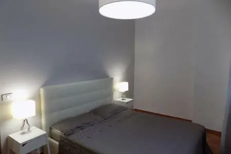 Design Apt In Florence Apartament